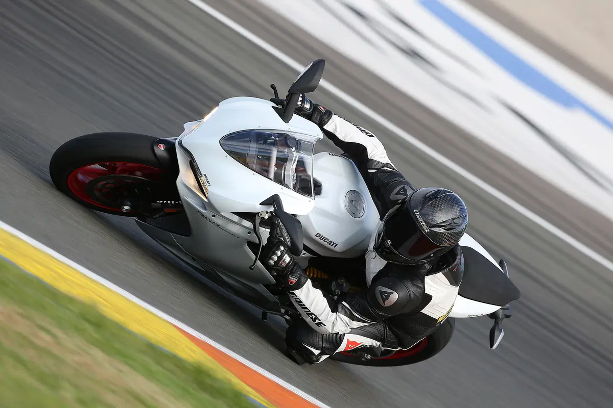 Ducati 959 Panigale (16)