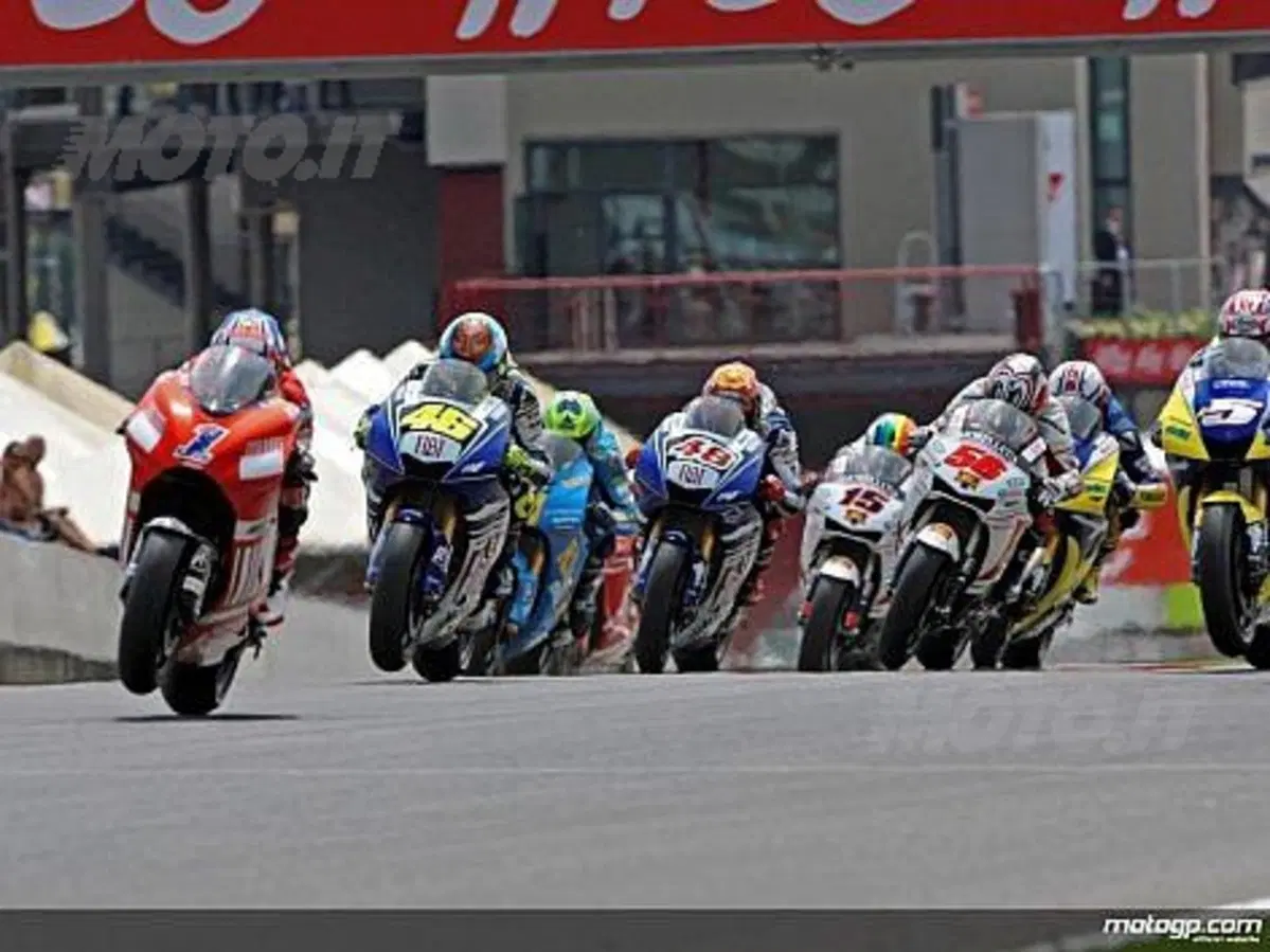 Trionfo italiano al Mugello (4)