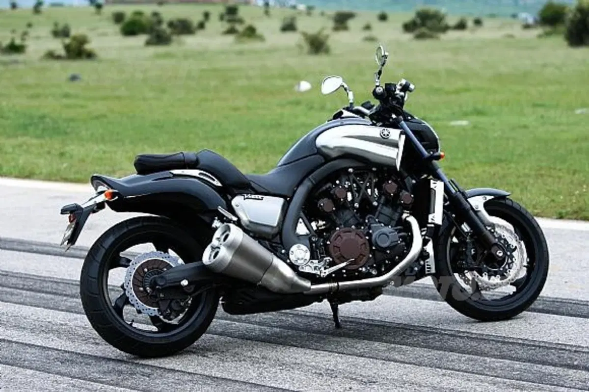 Torna VMAX (12)