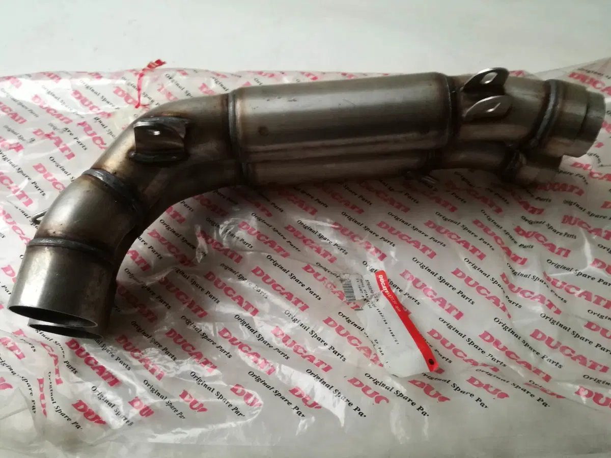 Tubo scarico ducati 748/996 (5)