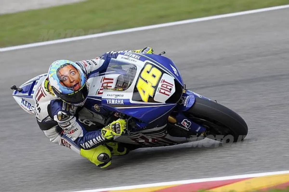 Aerox Team Yamaha Race Replica 2008 (3)