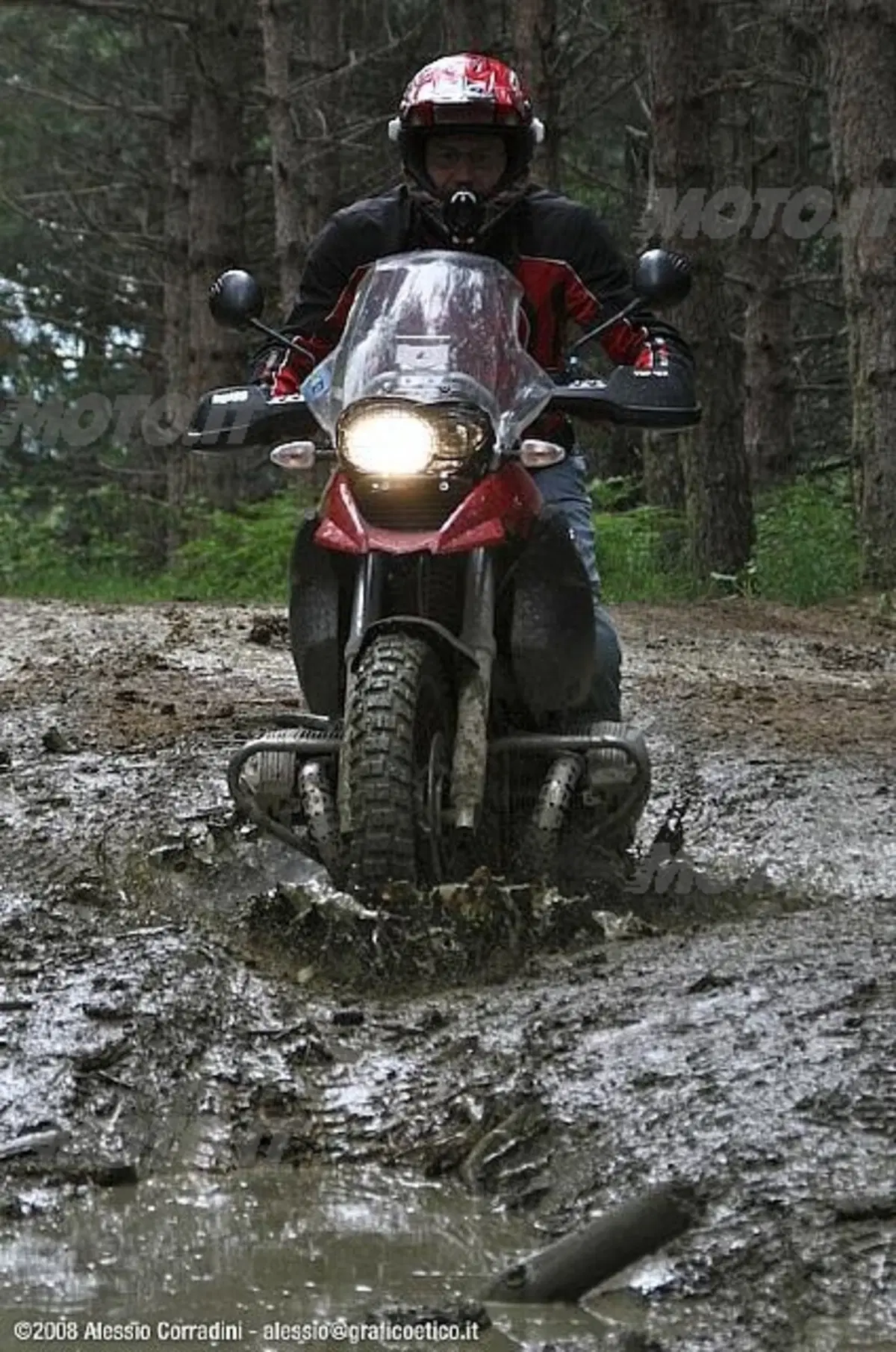 Tutti pazzi per le Maxi Enduro (11)