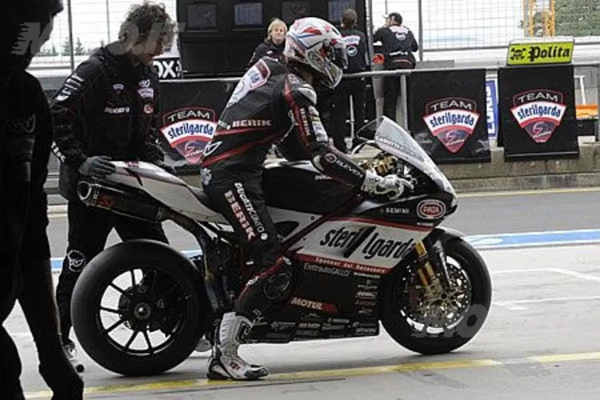 Seconda tappa italiana del Mondiale Sbk (4)