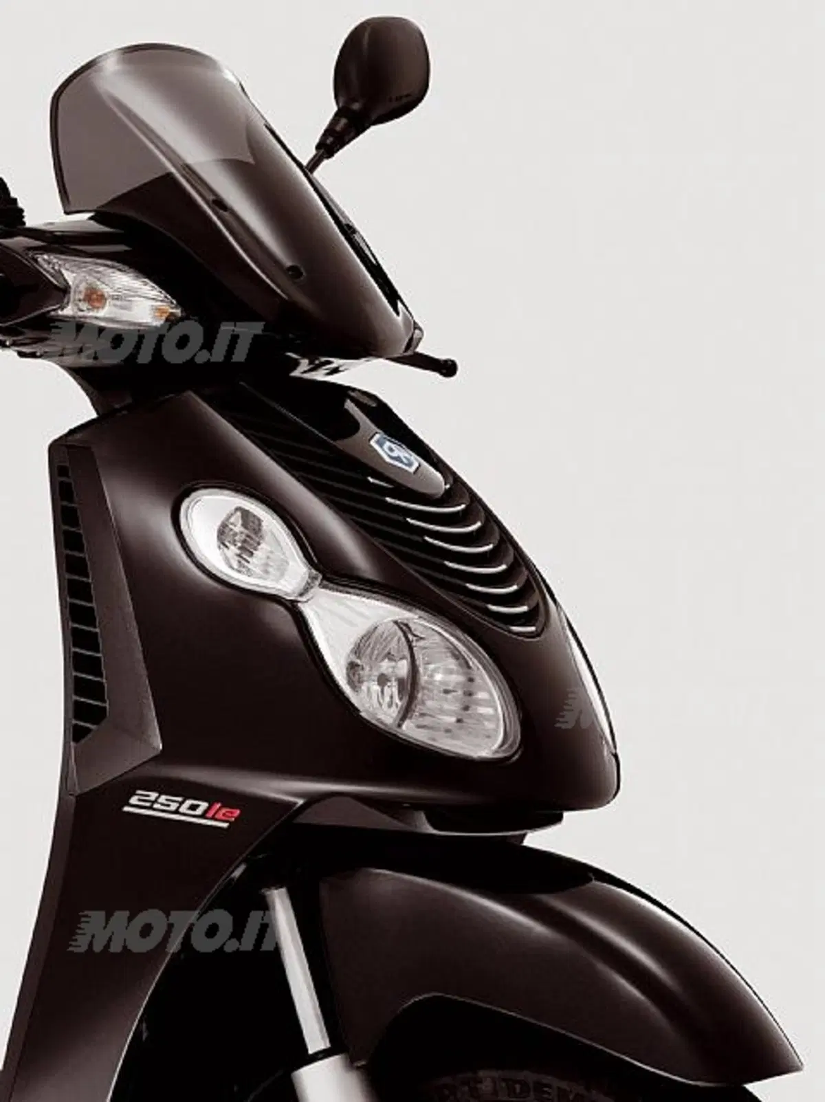Carnaby 250 ie (4)