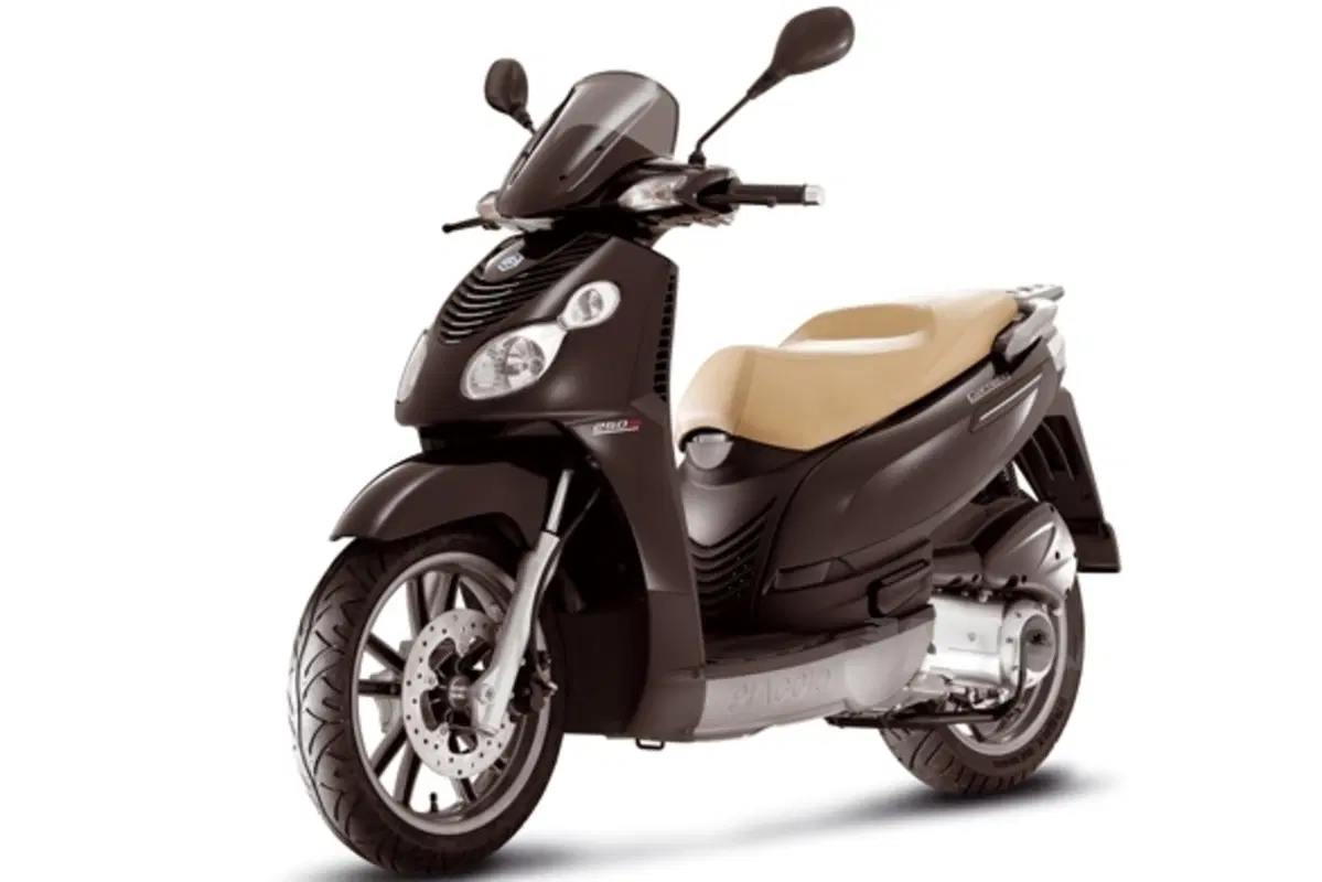 Carnaby 250 ie (7)