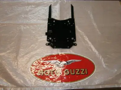 piastra batteria Moto Guzzi