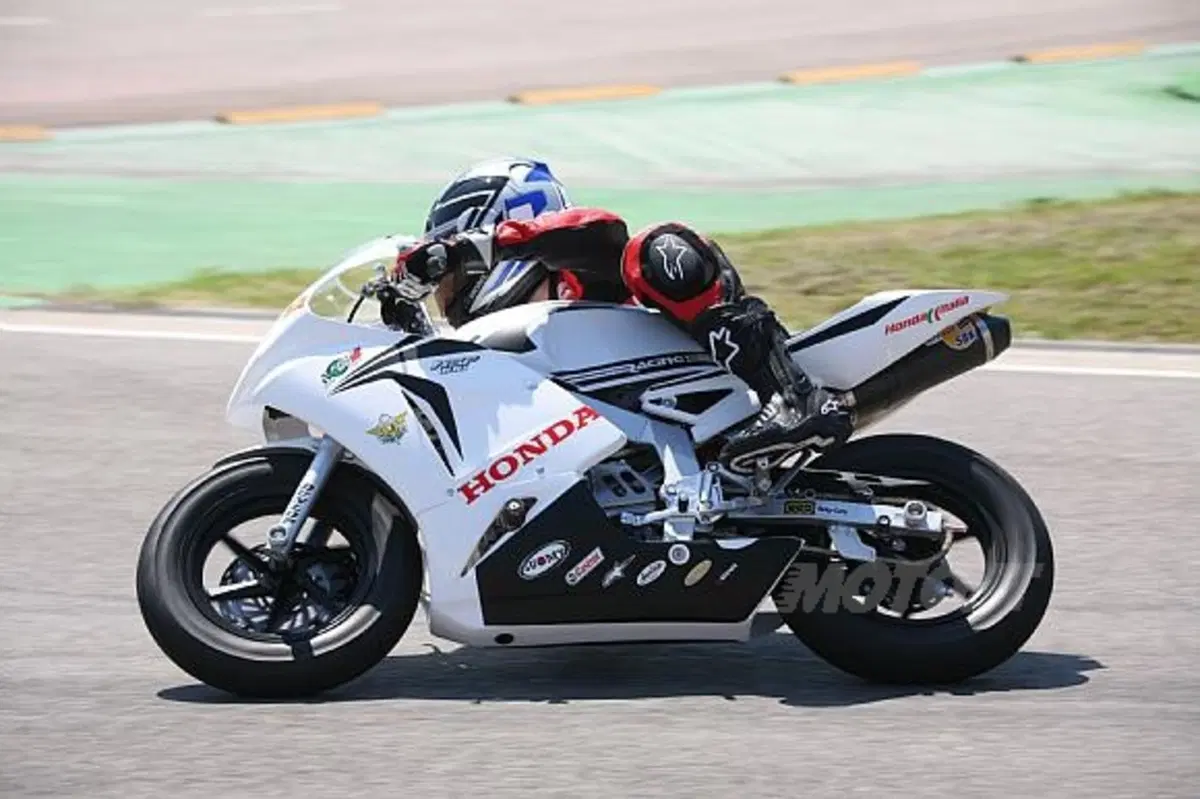 Honda Italia Racing Project (9)