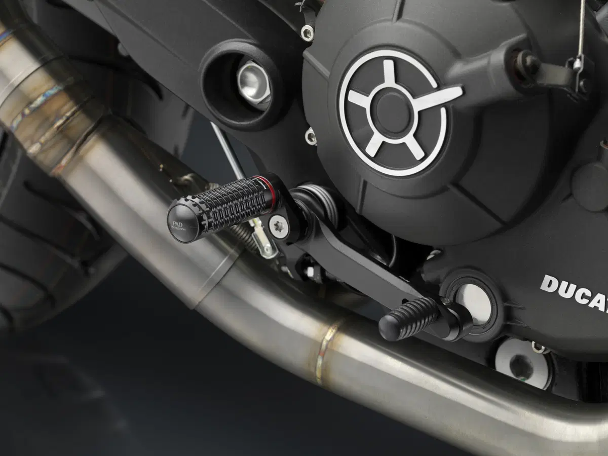 Rizoma presenta la linea accessori per Ducati Scrambler (19)