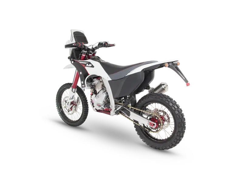 AJP PR7 650 Adventure PR7 650 Adventure (2017 - 18) (17)