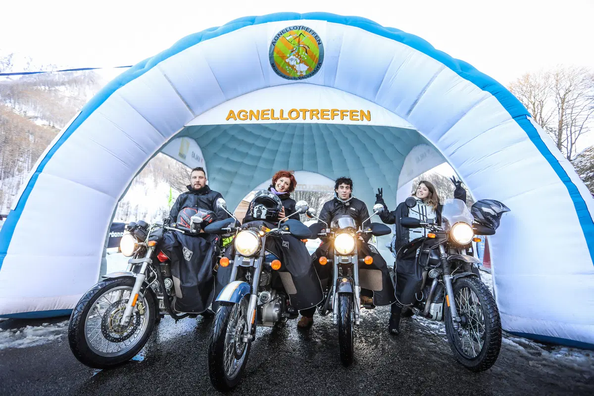 Quattro Royal Enfield all'Agnellotreffen (5)