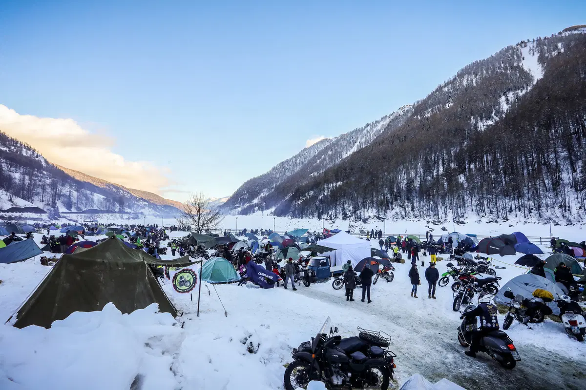 Quattro Royal Enfield all'Agnellotreffen (12)