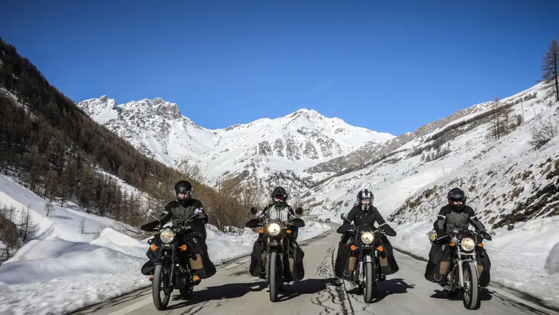 Quattro Royal Enfield all'Agnellotreffen