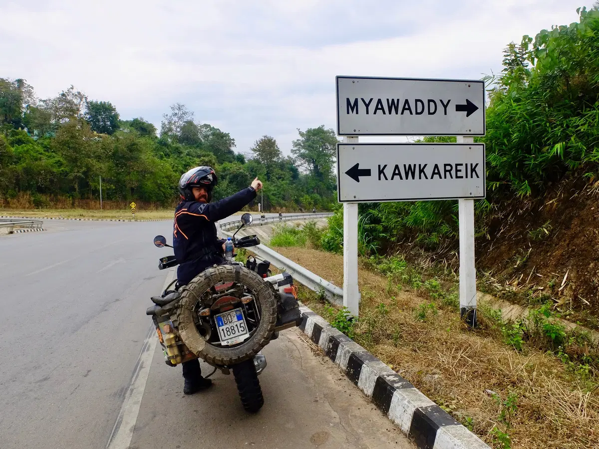 Direzione Est: Myanmar (3)