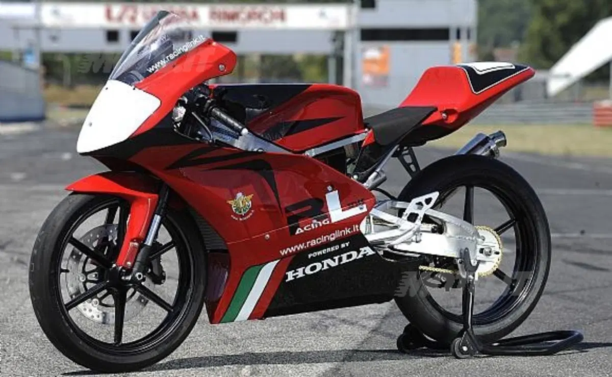 Trofeo MD 250 Moriwaki by Racing Link ai nastri di partenza