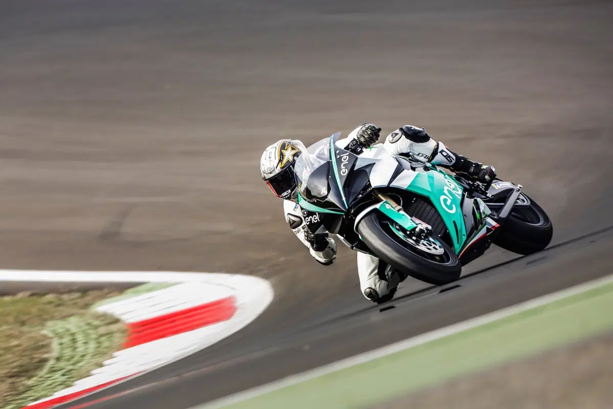 Fim Enel Moto-e World Cup: dal 2019 un Mondiale a zero emissioni (2)