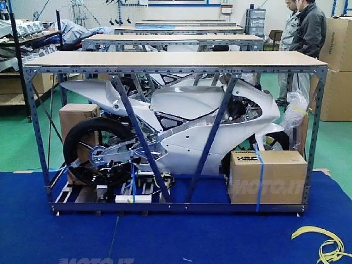 Trofeo MD 250 Moriwaki by Racing Link ai nastri di partenza (10)