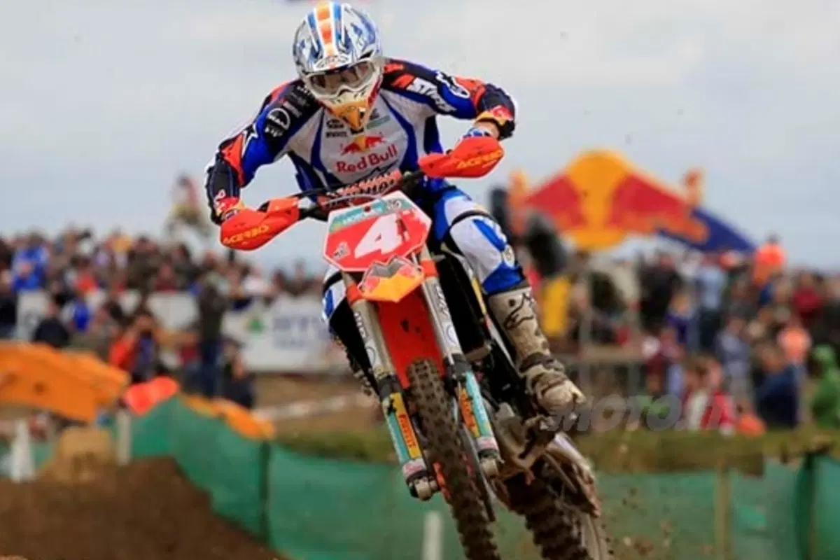 In Irlanda Tanel Leok si impone nella MX1, solo quarto il nostro Philippaerts (9)