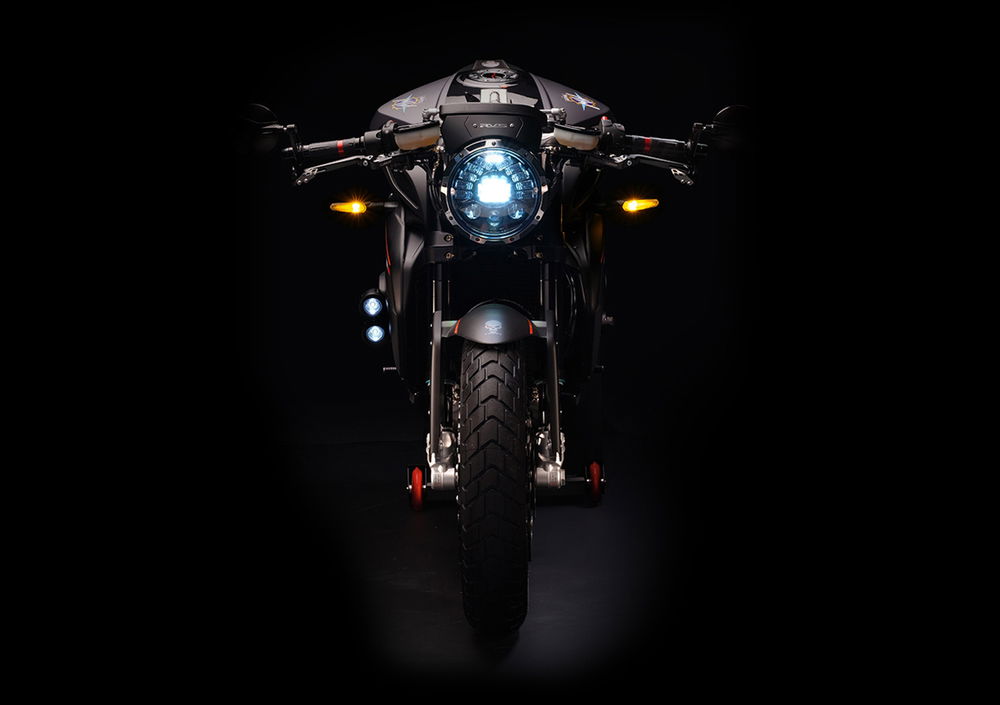 MV Agusta RVS #1 800 (2018 - 20) (2)