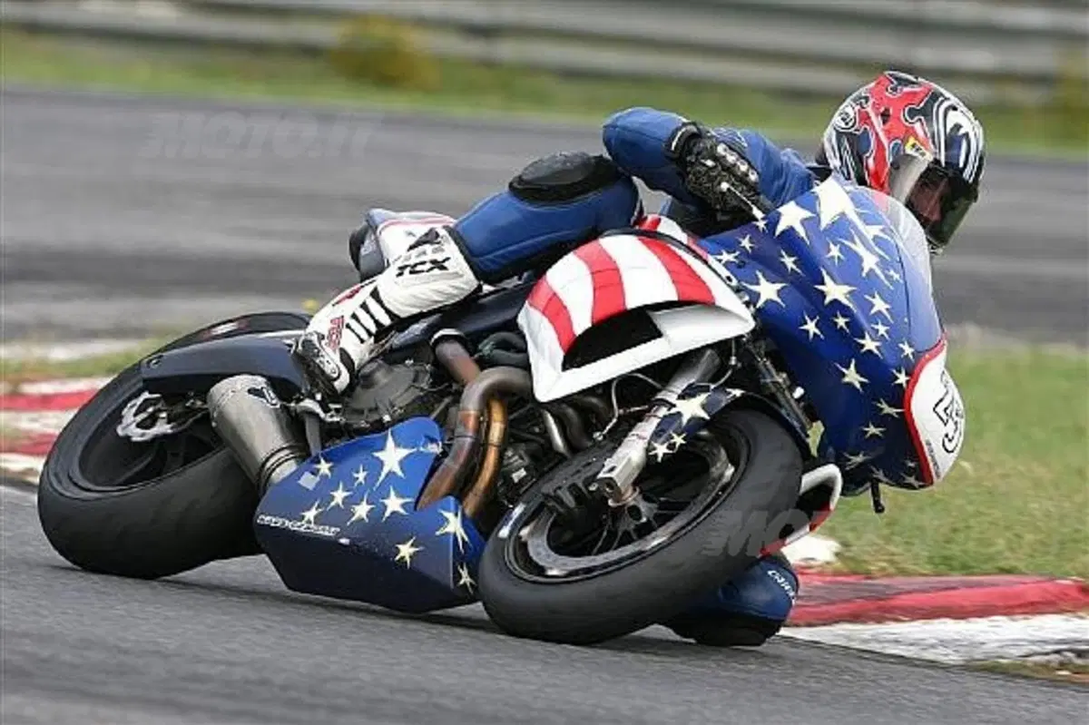 A Magione trionfano le Buell