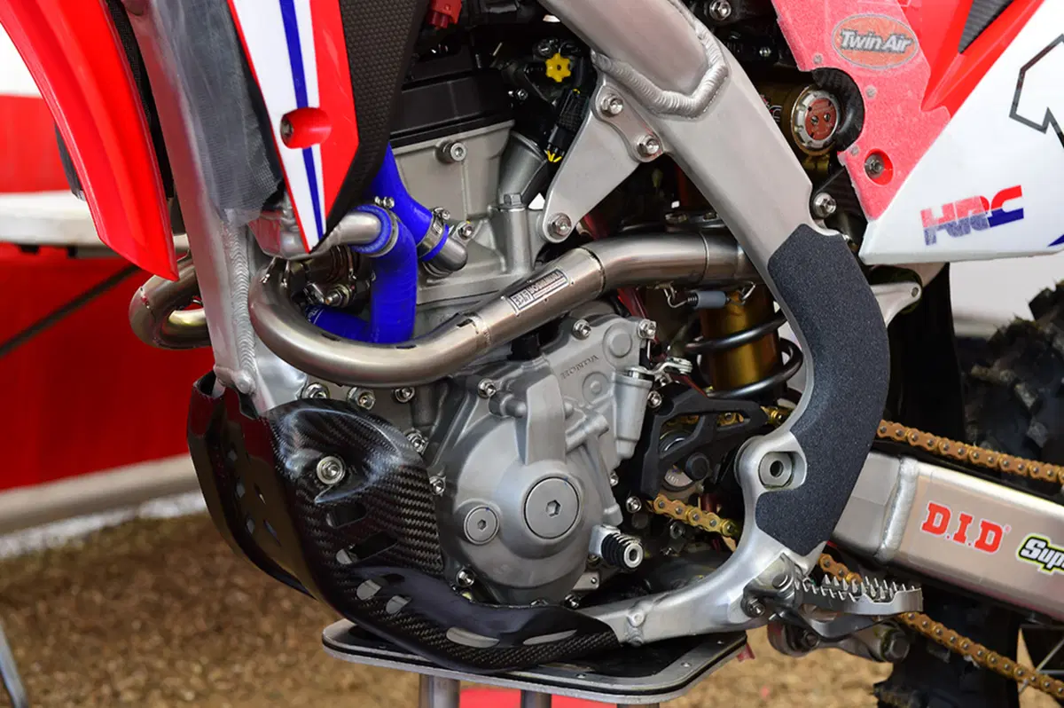 Honda HRC: debutto convincente nella MX2 (2)