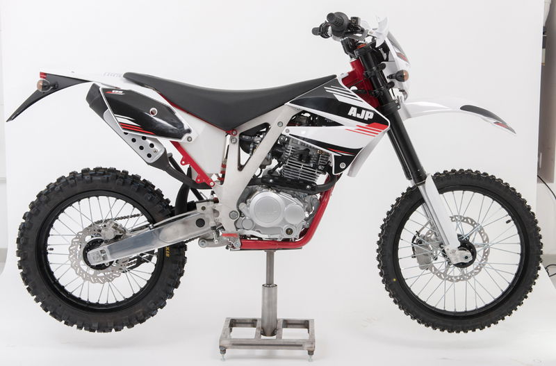 AJP PR3 125 Enduro PR3 125 Enduro Pro (2017 - 18)