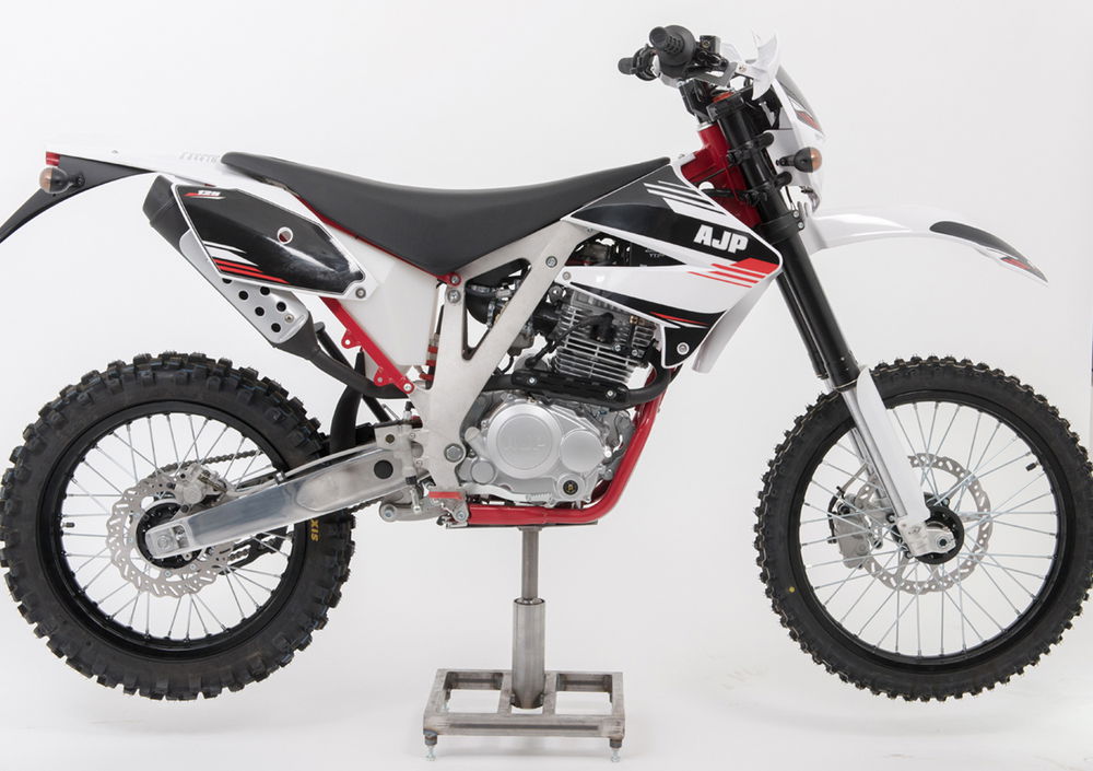 AJP PR3 125 Enduro Pro (2017 - 18)