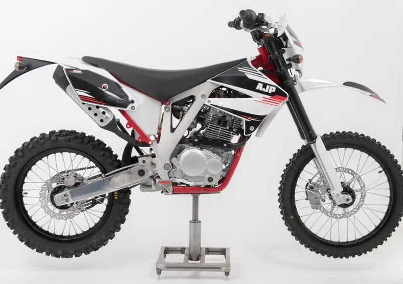 AJP PR3 125 Enduro PR3 125 Enduro Pro (2017 - 18)