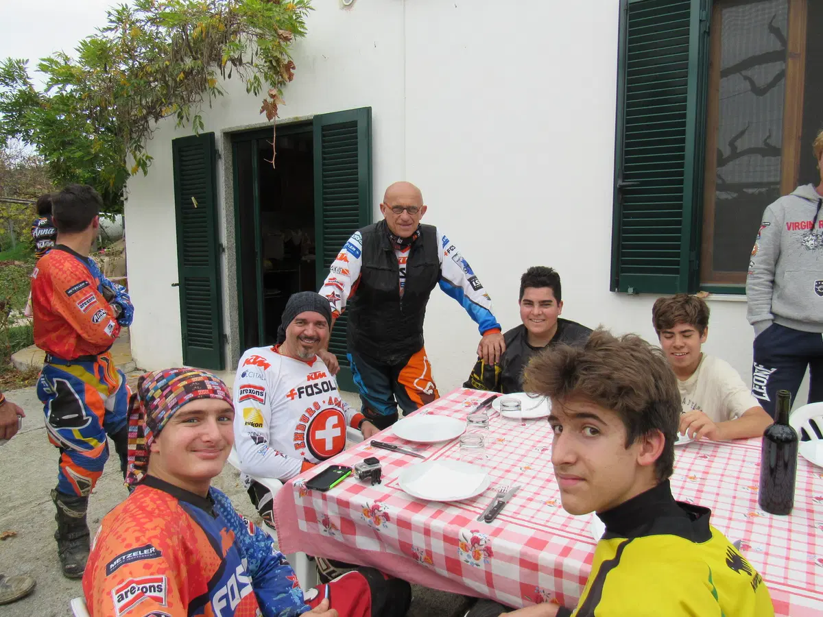 Campus Motorally. Cartoline dall'Isola d'Elba (3)