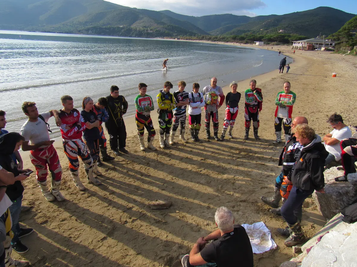 Campus Motorally. Cartoline dall'Isola d'Elba