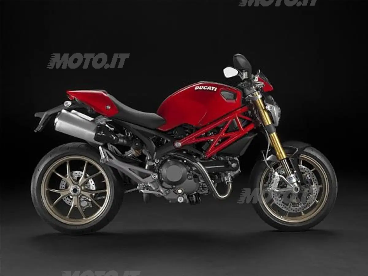 Debutta il Monster 1100 (5)