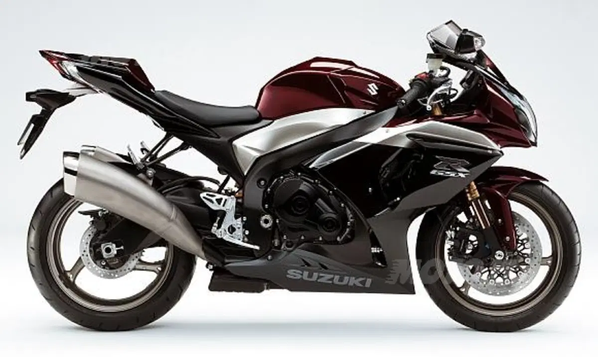 Più potente e aggressiva che mai arriva la GSX-R 1000 K9 (5)