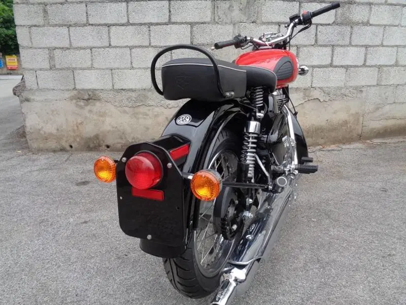 Royal Enfield Classic 500 EFI (2017 - 20) (6)