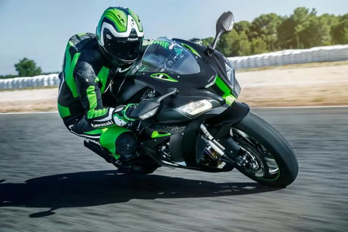 Kawasaki Ninja 1000 ZX-10R Ninja 1000 ZX-10R SE (2018) (6)