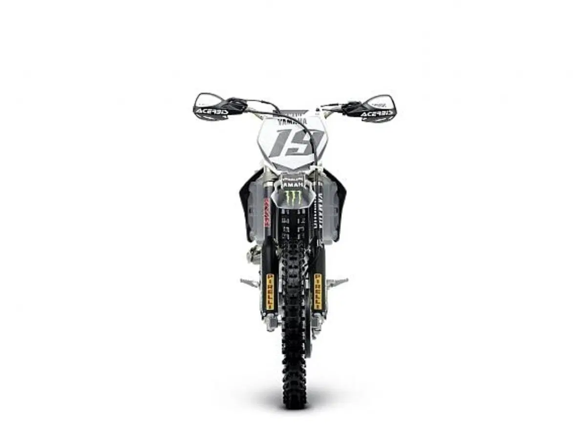 Arriva la replica della Yamaha Monster Motocross YZ450F con cui Philippaerts ha vinto il Mondiale (4)