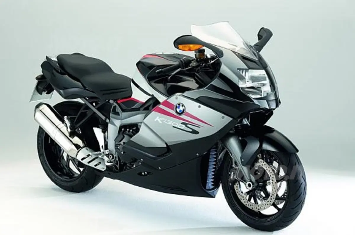 Ecco le nuove K 1300 S, R e GT (2)