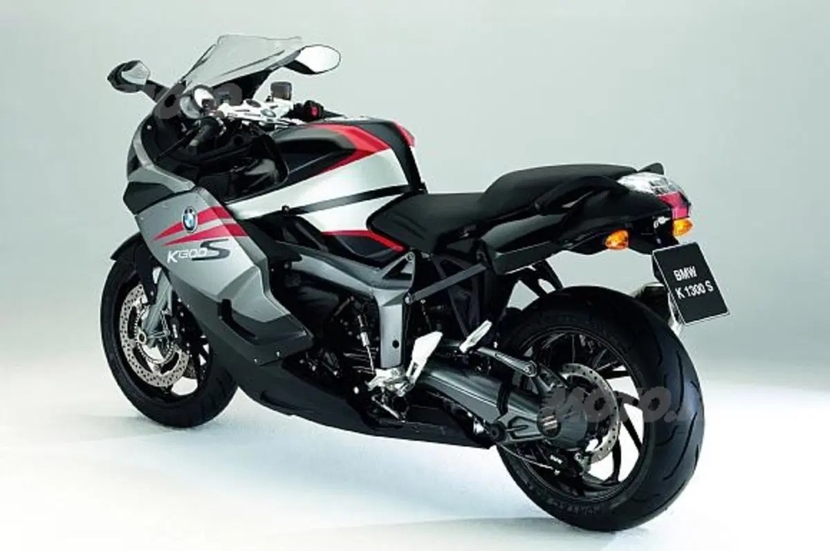 Ecco le nuove K 1300 S, R e GT (3)