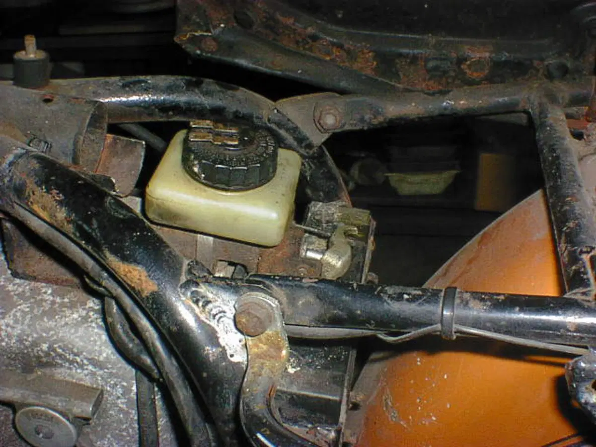 Restaurando, puntata 18: BMW r75/5 1972 (3)