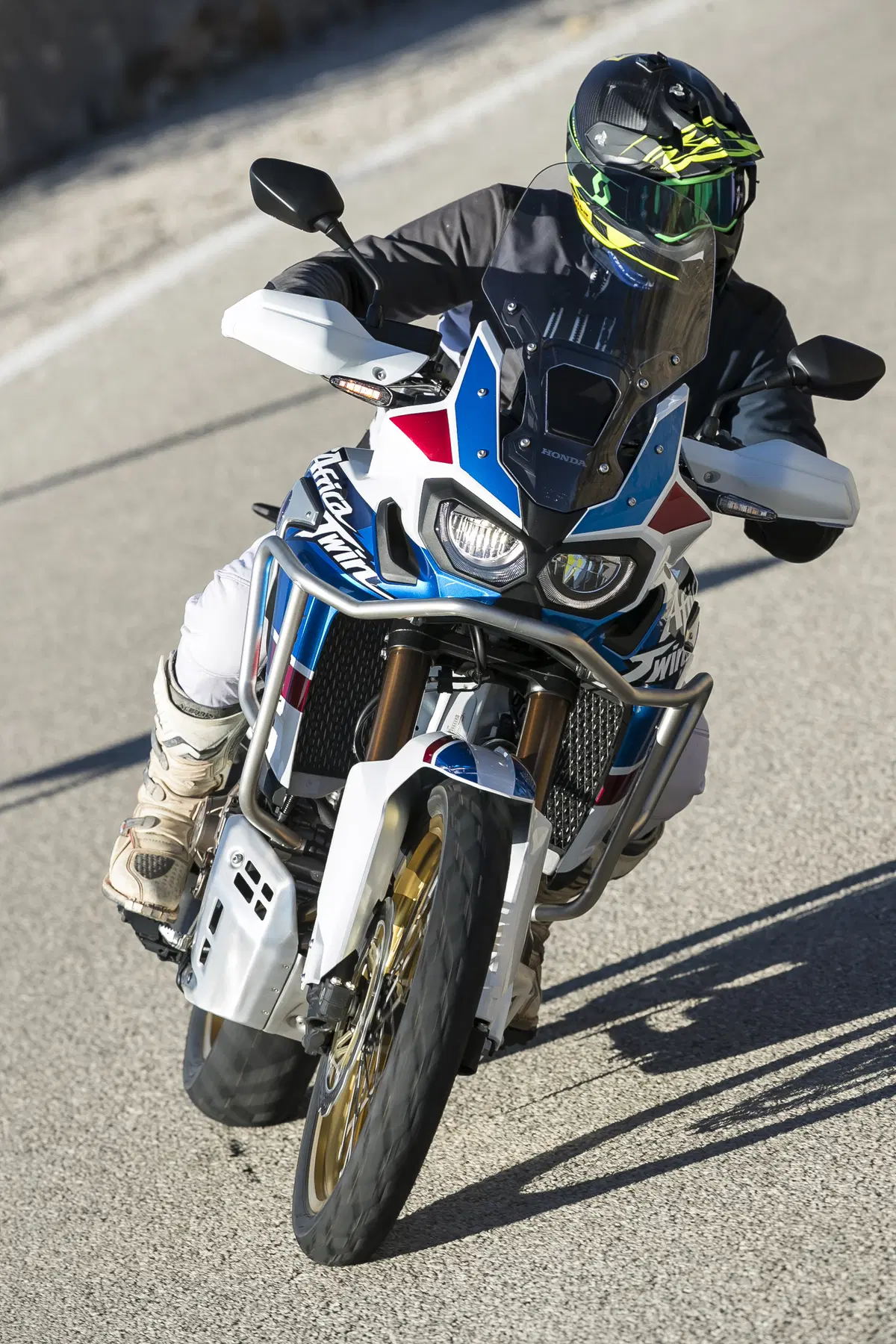 Honda Africa Twin CRF1000L Adventure Sports 2018 TEST STRADA (15)