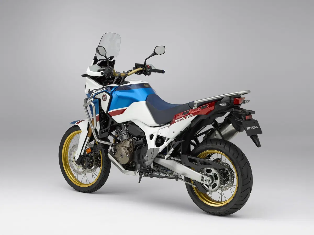 Honda Africa Twin CRF1000L Adventure Sports 2018 TEST STRADA (28)