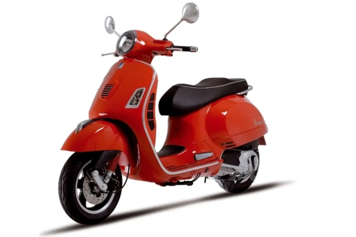 il Gruppo Piaggio presenta al salone di Milano Eicma 2008 la nuova gamma (22)