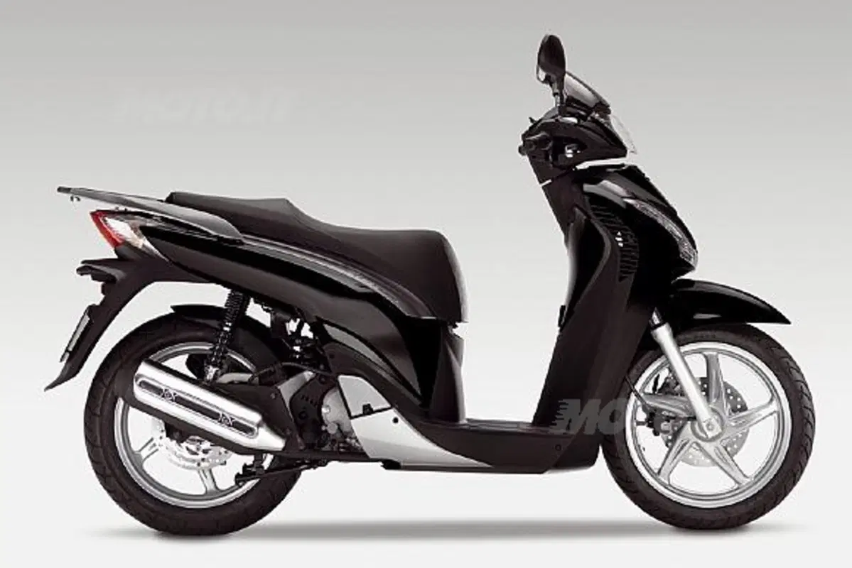 Anche Honda porta a Milano le sue proposte per il 2009 (3)