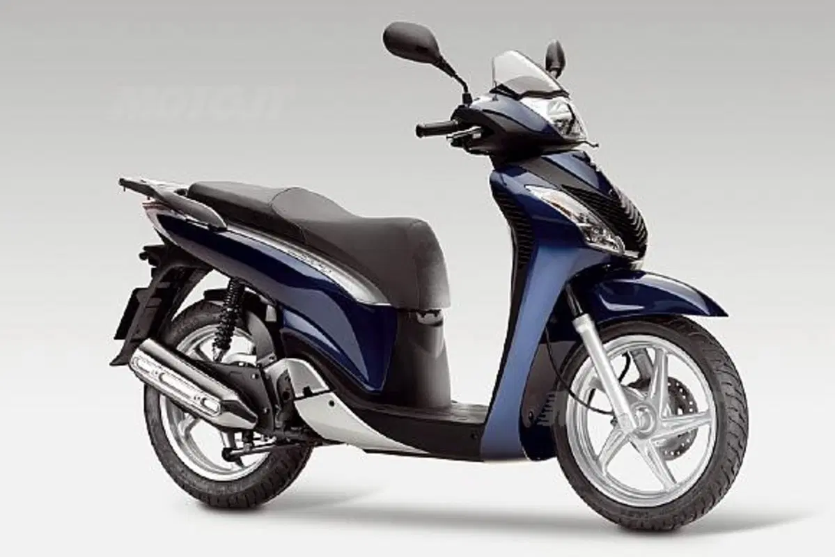 Anche Honda porta a Milano le sue proposte per il 2009 (4)