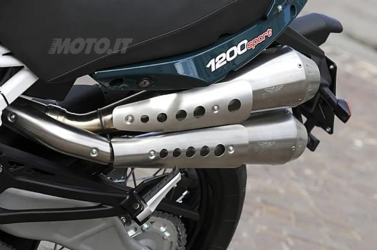 Scrambler, Granpasso H83 e 1200 Sport arrivano all'EICMA completamente rinnovate (16)