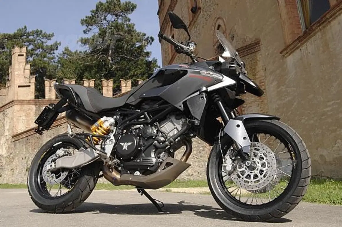 Scrambler, Granpasso H83 e 1200 Sport arrivano all'EICMA completamente rinnovate (17)