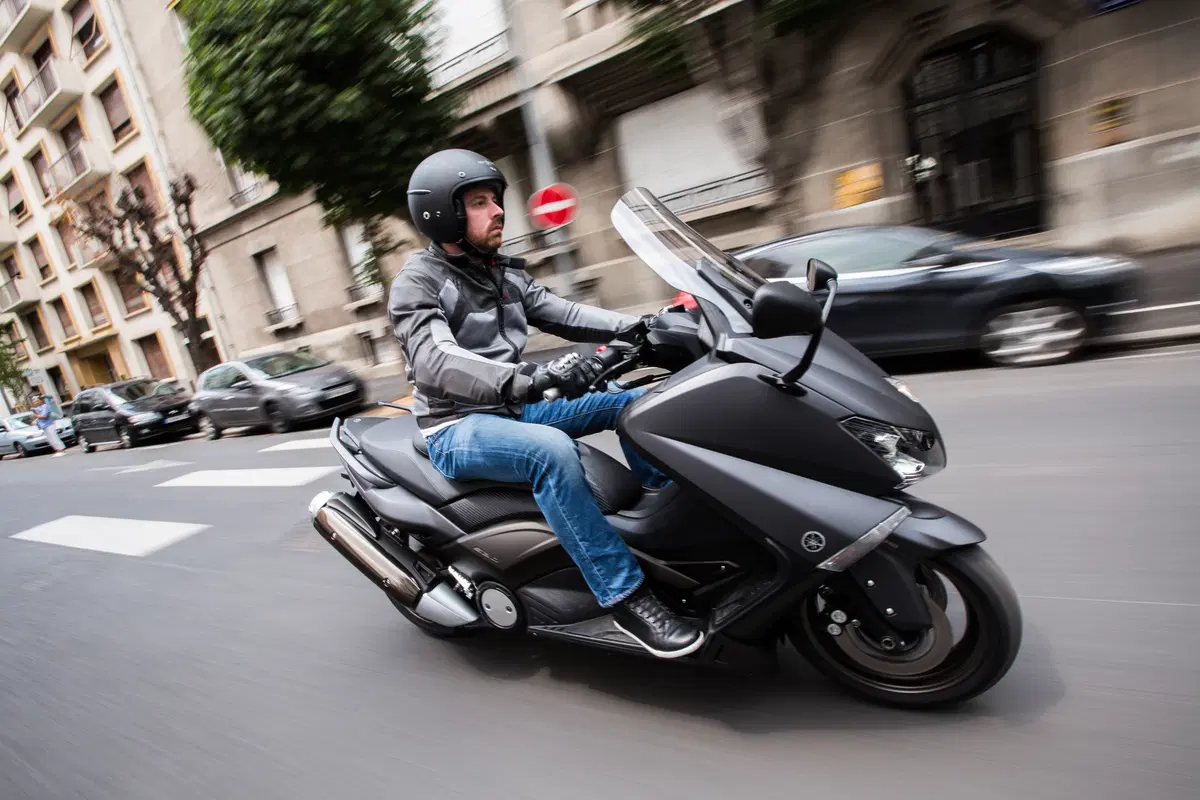 Michelin Pilot Road 4 Scooter e Pilot Power 3 Scooter (9)