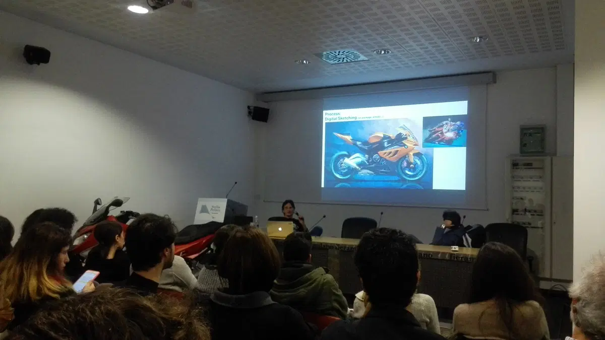 I tesisti IED incontrano il capo design BMW Edgar Heinrich (6)