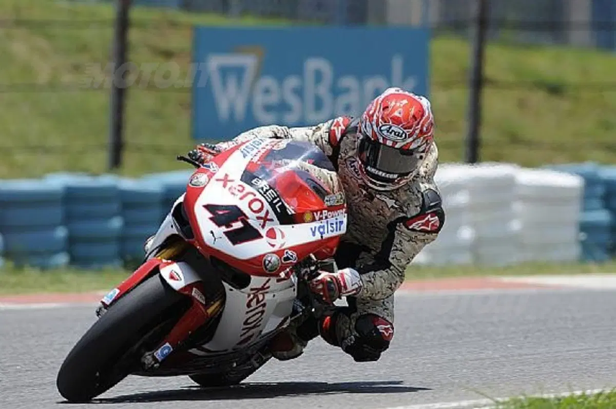 Le prove invernali in Sud Africa dicono che i più in forma sono Michel Fabrizio e la Ducati Xerox (3)