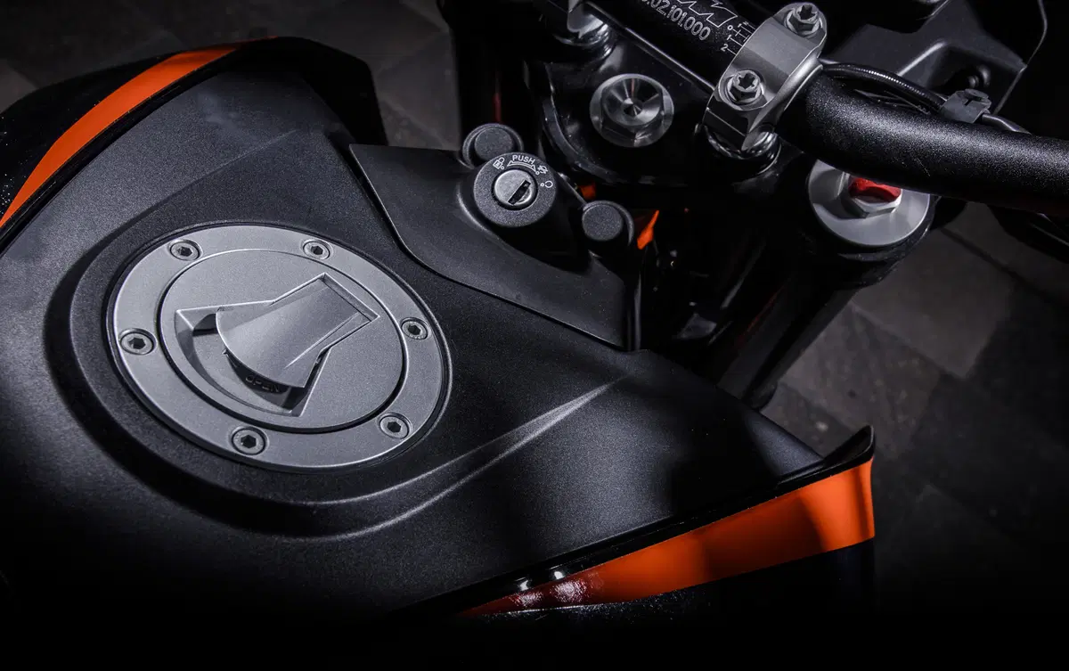 KTM Duke 690 e R (48)