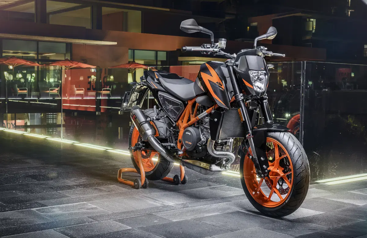 KTM Duke 690 e R (44)
