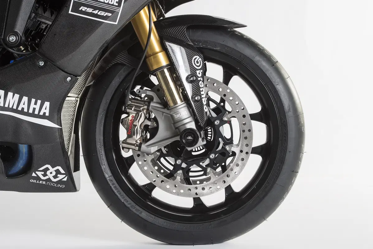 Yamaha YZF-R1M 2018 (10)